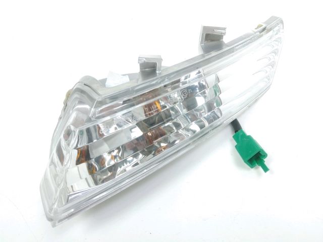 Clignotant arriere g occasion PEUGEOT GEOPOLIS 2009