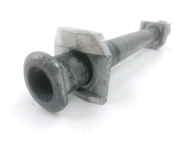 Axe de roue arriere occasion SUZUKI SV 1000 2004