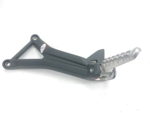 Platine arriere gauche complete occasion DUCATI 950 SUPERSPORT 2022