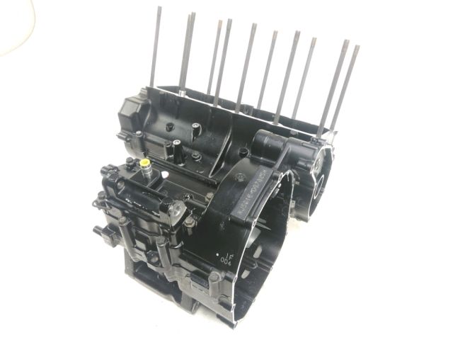 Carter moteur occasion YAMAHA FZS 600 FAZER 2001