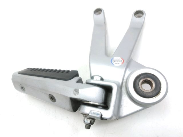 Platine et repose pieds arriere droit occasion SUZUKI VX 800 1996