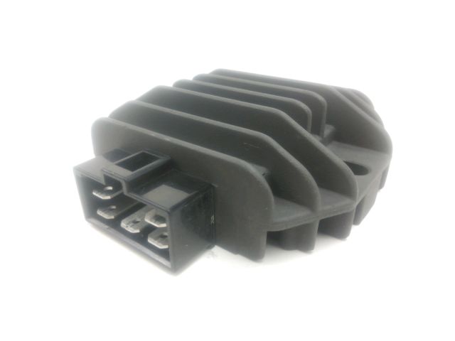 Regulateur de tension occasion APRILIA SX 125 2021