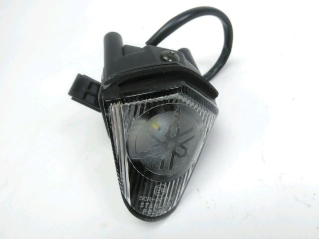 Veilleuse avant occasion YAMAHA YZF-R6 600 2008