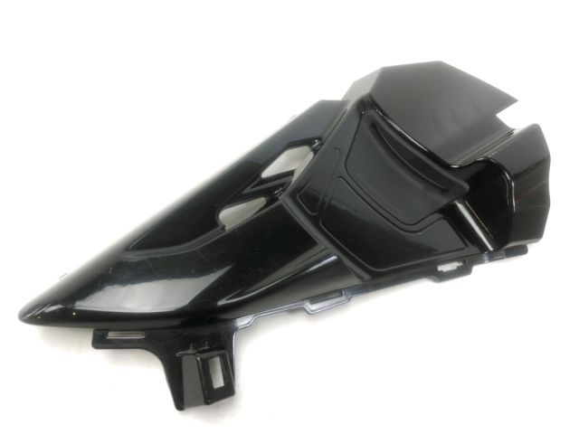 Cache lateral gauche occasion SUZUKI AN 650 BURGMAN 2014