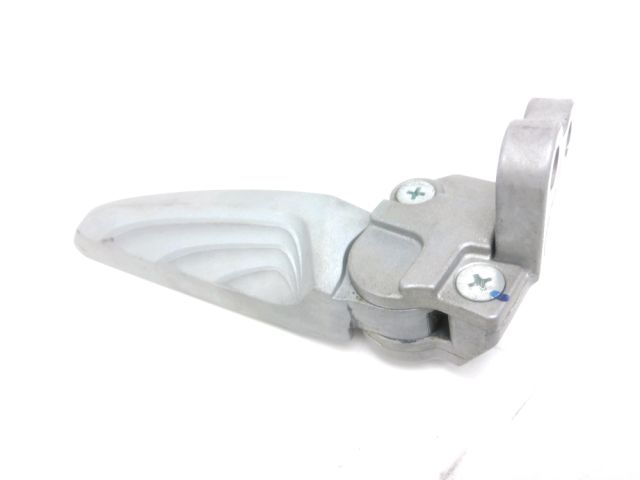 Repose pieds arriere gauche occasion YAMAHA LTS 125 DELIGHT 2020