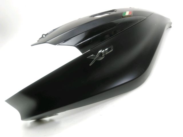 Carenage arriere droit occasion PIAGGIO X10 125 2015