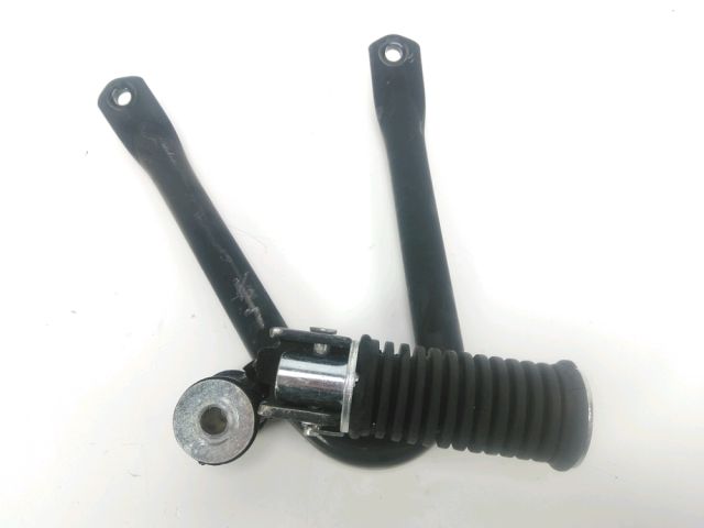 Platine et repose pieds arriere gauche occasion MASH SCRAMBLER 2015