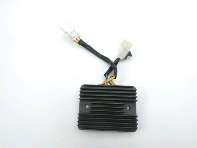 Regulateur de tension occasion PIAGGIO MP3 500 2019