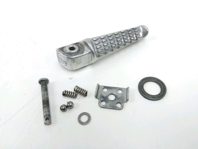 Repose pieds arriere droit occasion KAWASAKI Z 750 2006