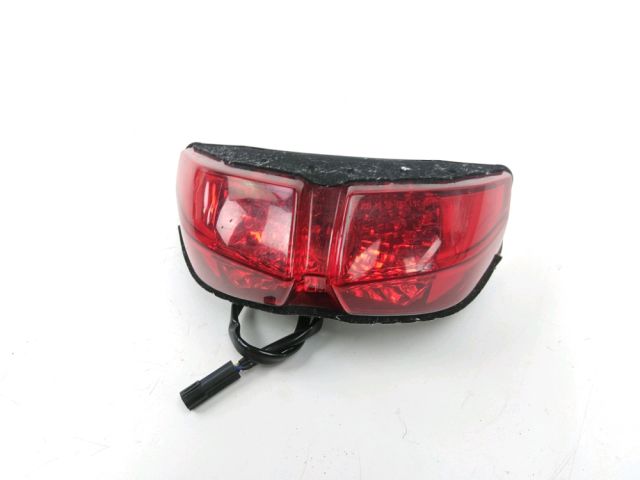 Feu arriere occasion YAMAHA FZ8 800 2013