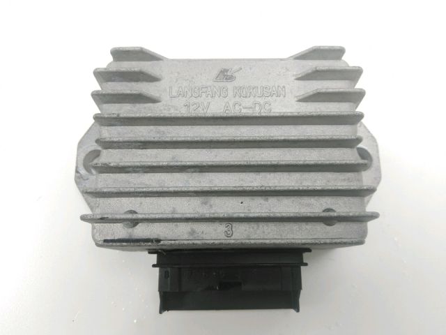 Regulateur de tension occasion GILERA RUNNER 2015