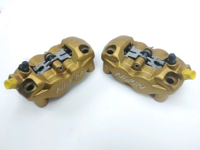 Etrier frein avant occasion TRIUMPH STREET TRIPLE 2013