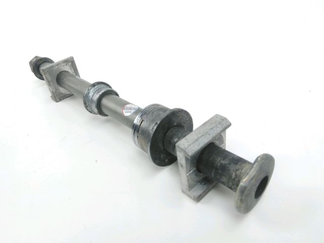 Axe de roue arriere occasion KAWASAKI KLV 1000 2005