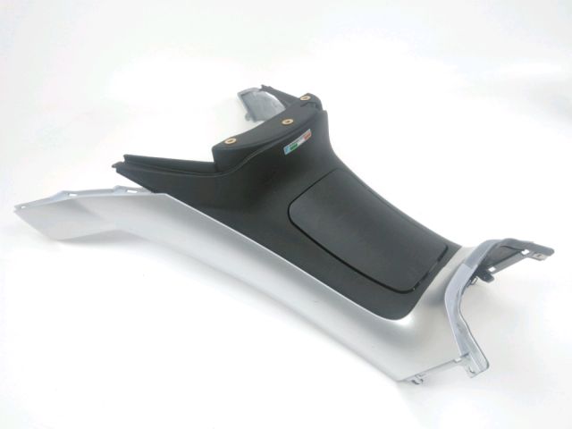 Habillage de reservoir occasion PIAGGIO MP3 300 2013