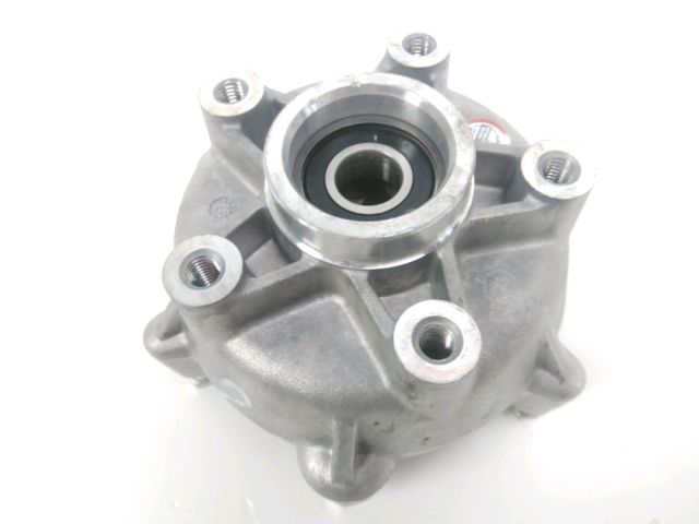 Moyeu de roue avant droit occasion PIAGGIO MP3 300 2013