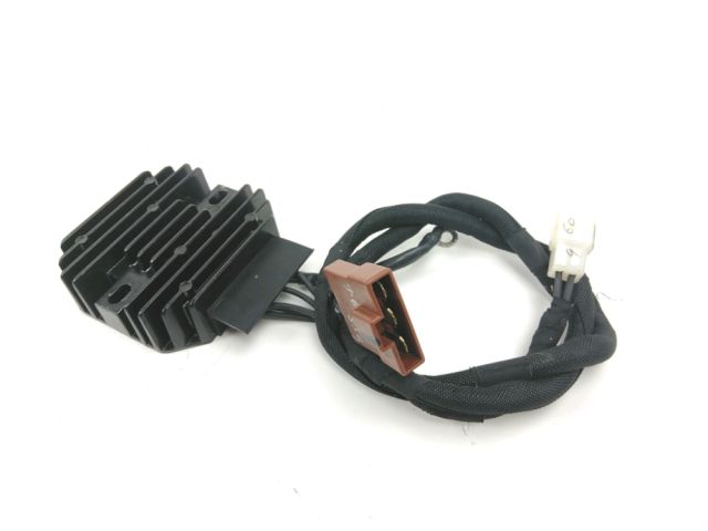 Regulateur de tension occasion KTM DUKE 125 2022