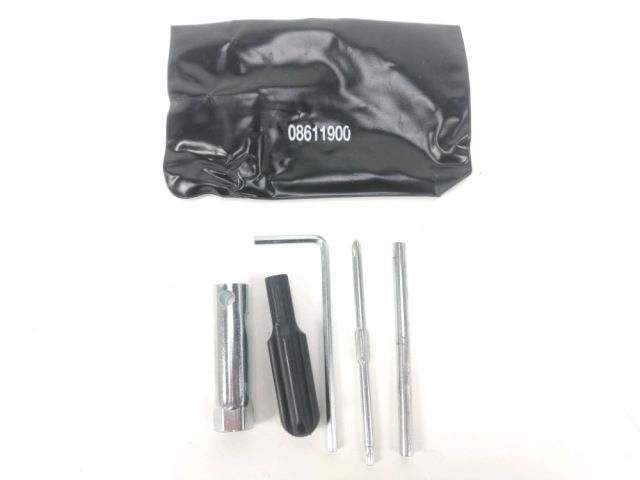 Trousse outil occasion YAMAHA XT-R 125 2009