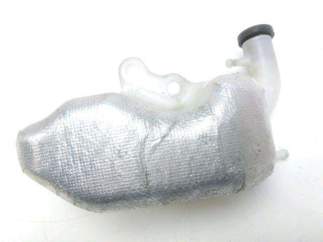 Vase expansion occasion SUZUKI GSR  2011