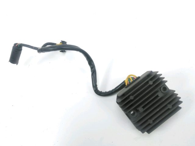 Regulateur de tension occasion BMW F 800 R 2011