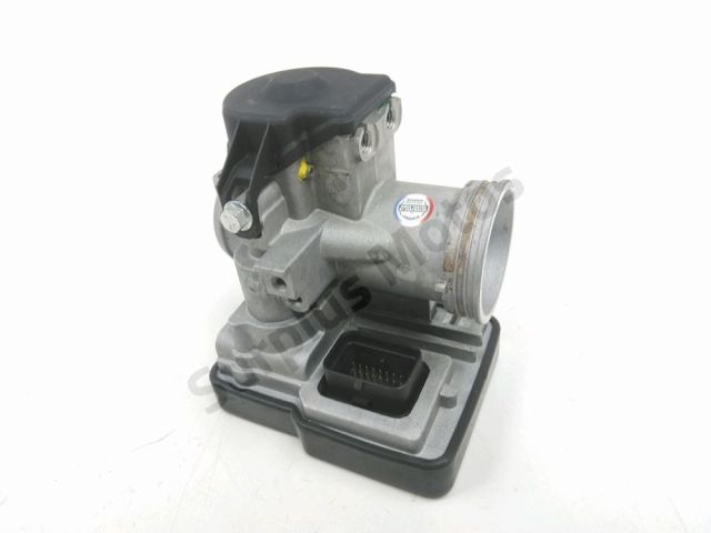 Corps d'injection droit occasion PIAGGIO BEVERLY 400 2022