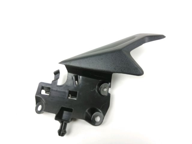 Cache lateral droit occasion TRIUMPH STREET TRIPLE 2022