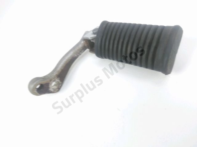 Repose pieds avant droit occasion SUZUKI GN 125 1998