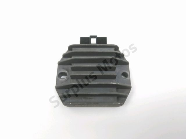 Regulateur de tension occasion YAMAHA YP 125 X-MAX 2012