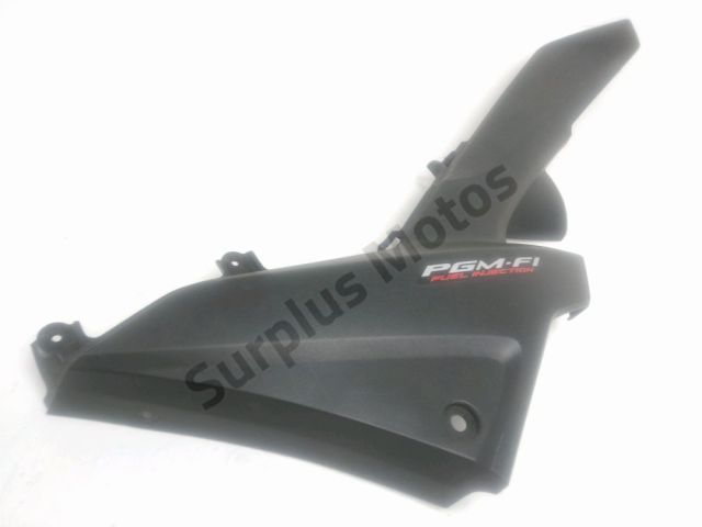 Cache lateral droit occasion HONDA CBF 125 2017