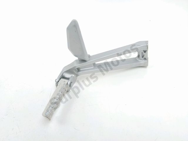 Platine et repose pieds arriere droit occasion YAMAHA YZF-R 125 2015