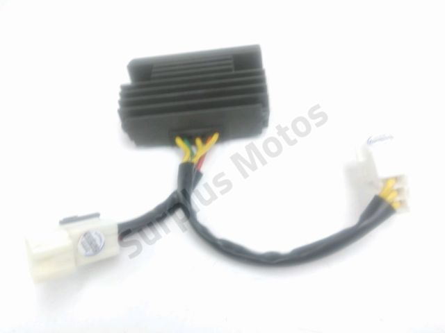 Regulateur de tension occasion PIAGGIO MP3 500 HPE 2020