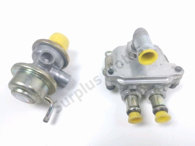 Valves occasion YAMAHA XP 500 T-MAX 2002