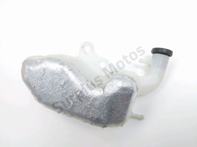 Vase expansion occasion SUZUKI GSR  2013