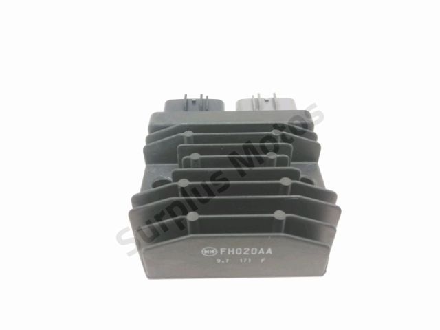 Regulateur de tension occasion YAMAHA MT-09 900 2020