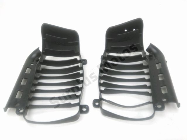 Grille de radiateur occasion VESPA GTS 300 2019