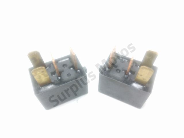 Relais boitier electrique occasion HONDA CBR-R 125 2011