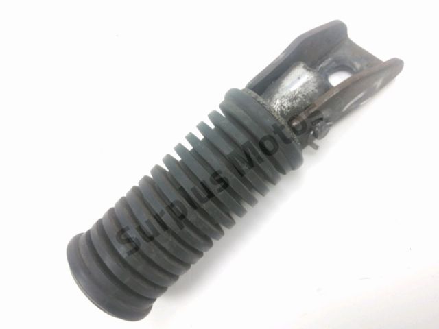 Repose pieds arriere droit occasion SUZUKI GN 125 1998