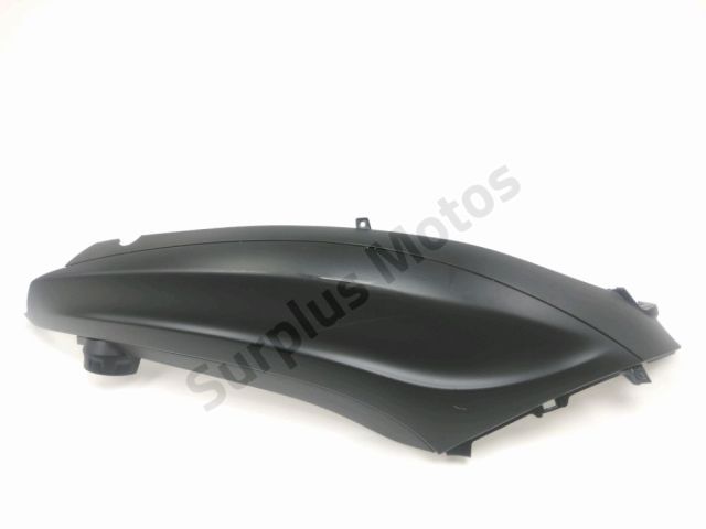 Carenage arriere droit occasion PIAGGIO BEVERLY 300 2017