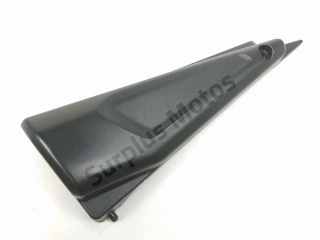 Cache lateral gauche occasion YAMAHA FZS 1000 FAZER 2003