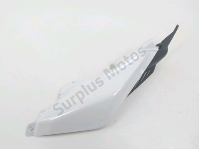 Carenage arriere droit occasion APRILIA SHIVER 2008