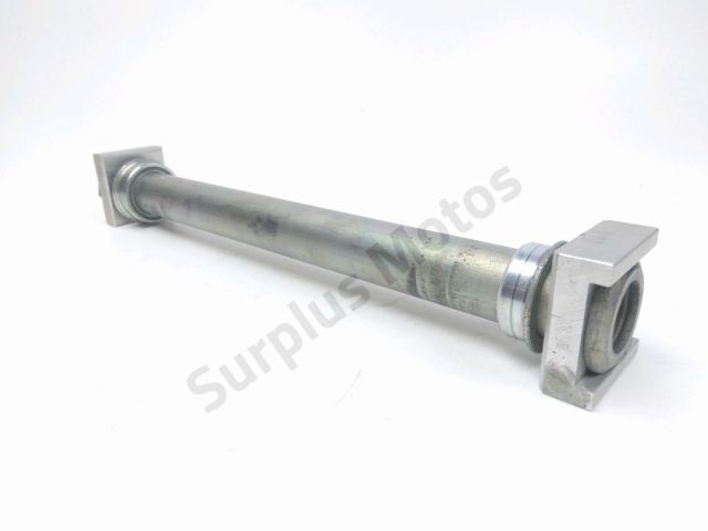 Axe de roue arriere occasion YAMAHA XJR 1300 2009