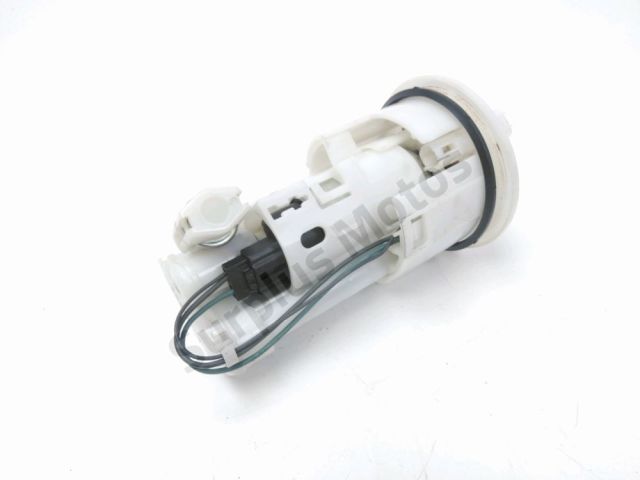 Pompe a essence occasion TRIUMPH SPEED TRIPLE 2011