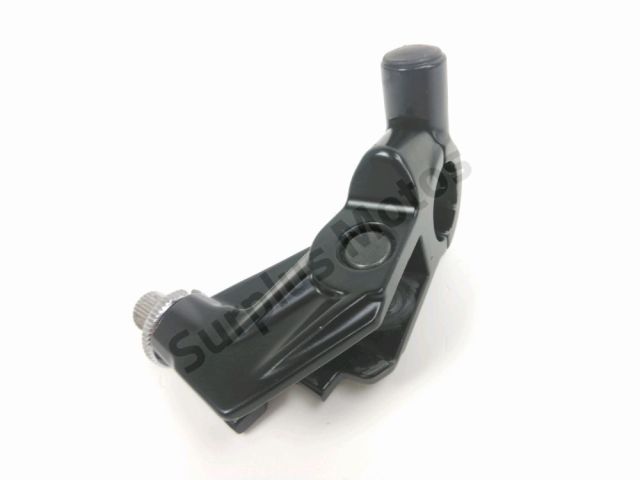 Cocotte gauche occasion TRIUMPH STREET TRIPLE 2018