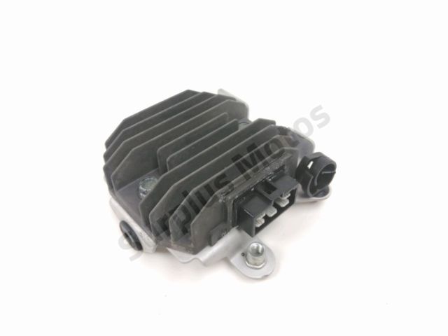 Regulateur de tension occasion YAMAHA FZ6 600 N 2005