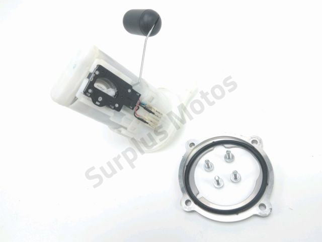 Pompe a essence occasion YAMAHA XSR 900 2024