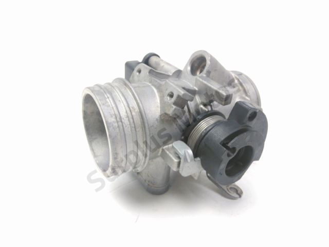 Corps d'injection droit occasion BMW F 650 CS SCARVER 2001