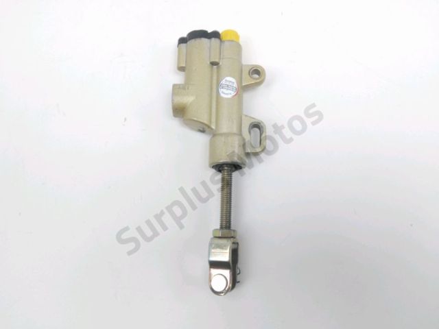 Maitre cylindre frein ar complet occasion PEUGEOT XP7 2014