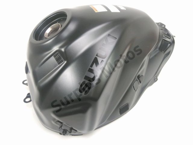 Reservoir occasion SUZUKI GSXS 750 2021