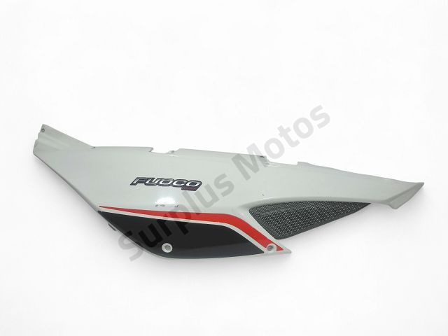Carenage arriere gauche occasion GILERA FUOCO 2016