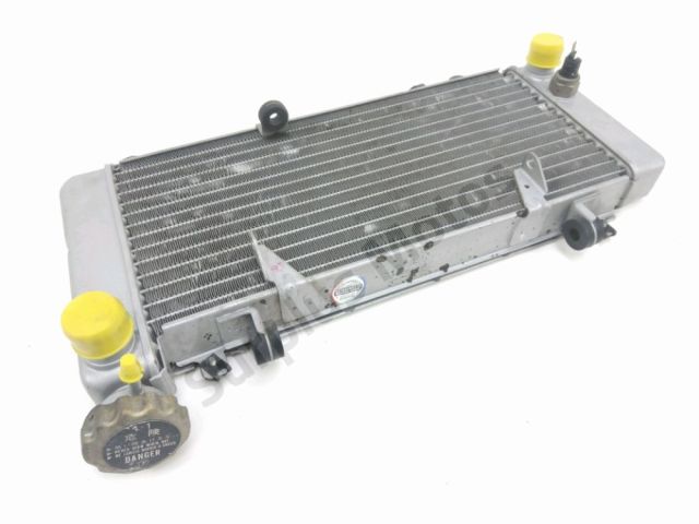 Radiateur eau occasion HONDA VFR 750 F 1986