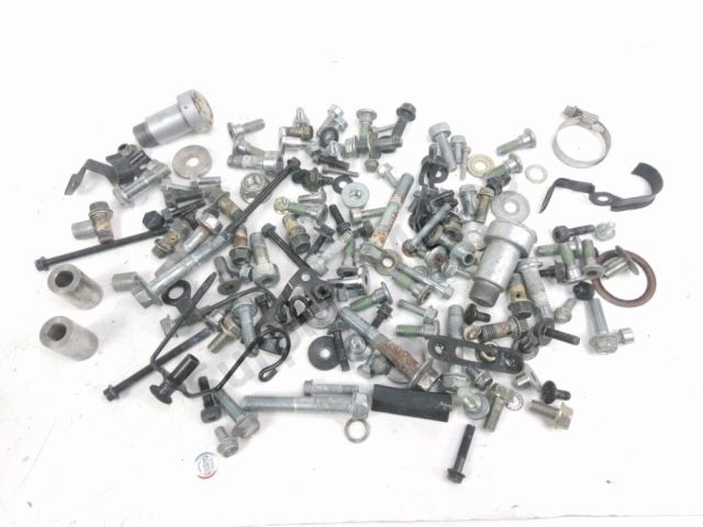 Pack visserie occasion HONDA VFR 750 F 1986